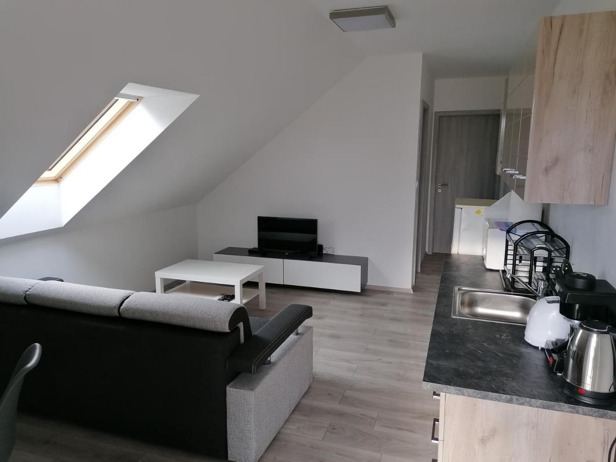 Mohacs Apartman Eksteriør bilde