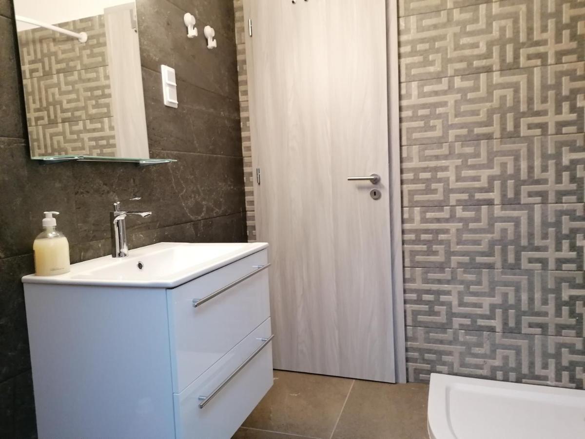 Mohacs Apartman Eksteriør bilde