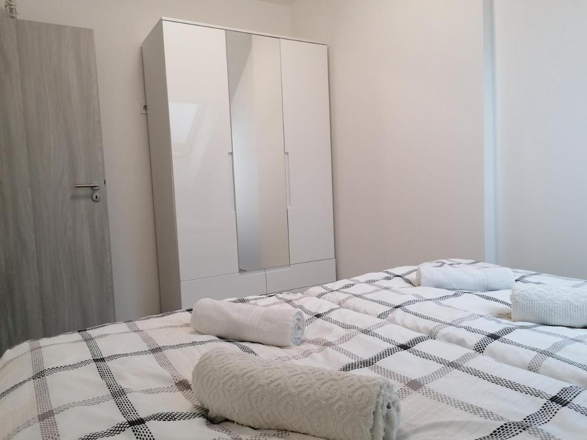 Mohacs Apartman Eksteriør bilde